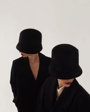 Load image into Gallery viewer, Helen Felt Bucket Hat
