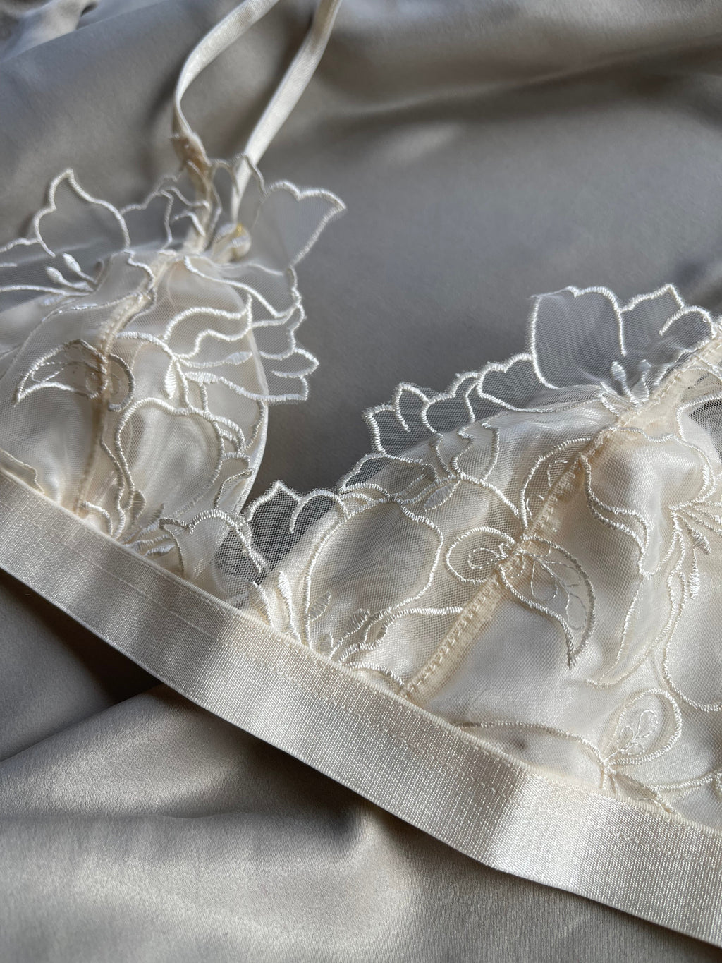 Lily Embroidered Brief