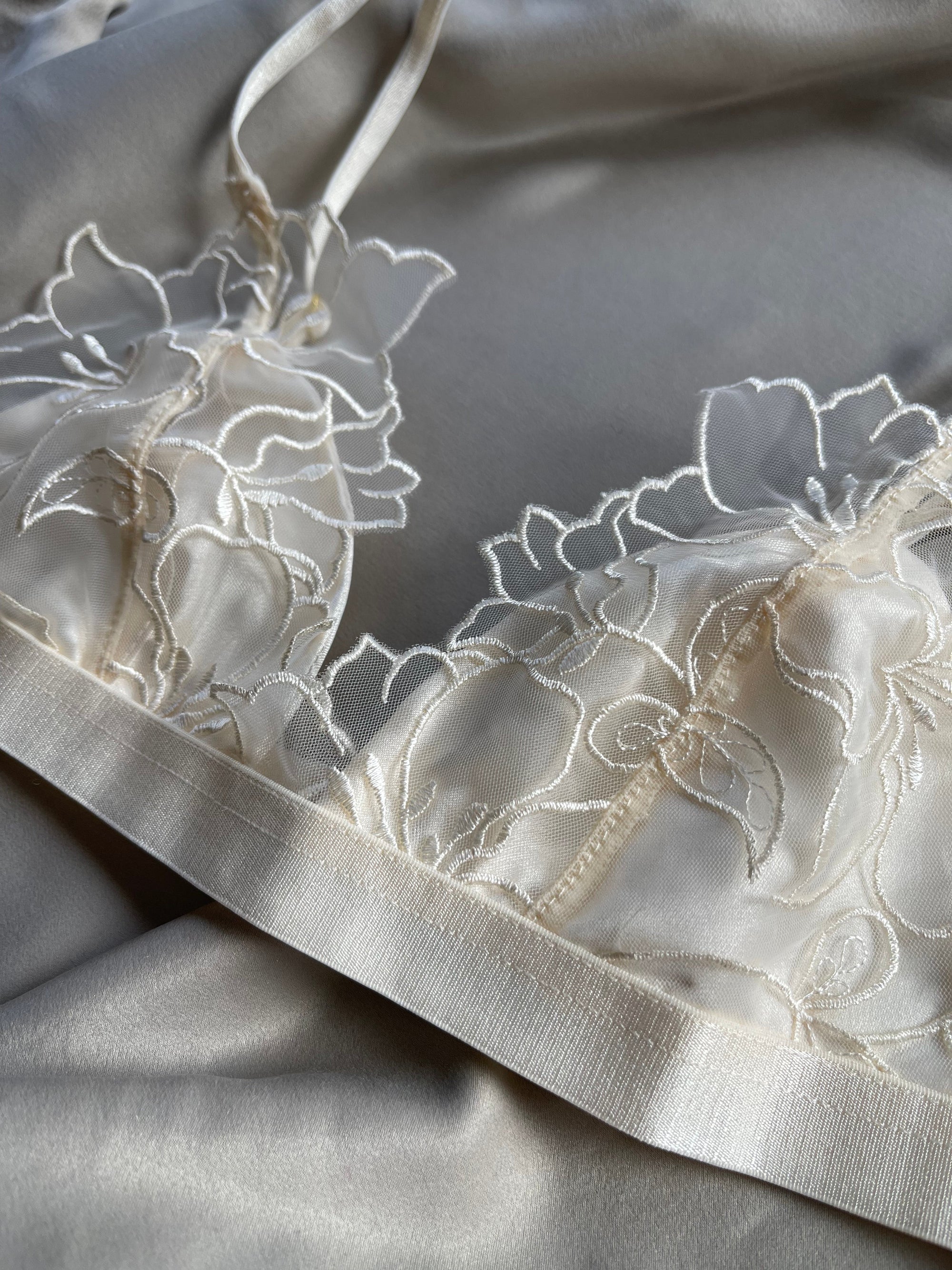 Lily Embroidered Brief