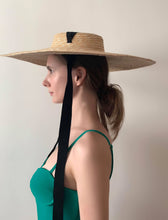 Load image into Gallery viewer, Fiona Hand Made Resort Wheat Hat
